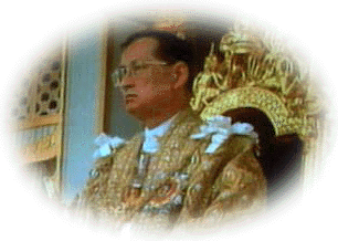König von Thailand mit der diskreten Macht